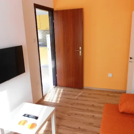 Sunara * Podstrana