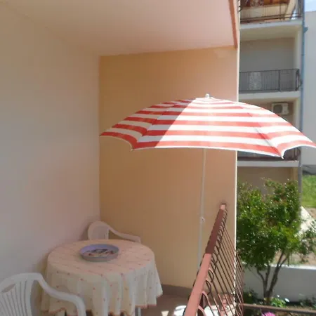 Sunara Podstrana